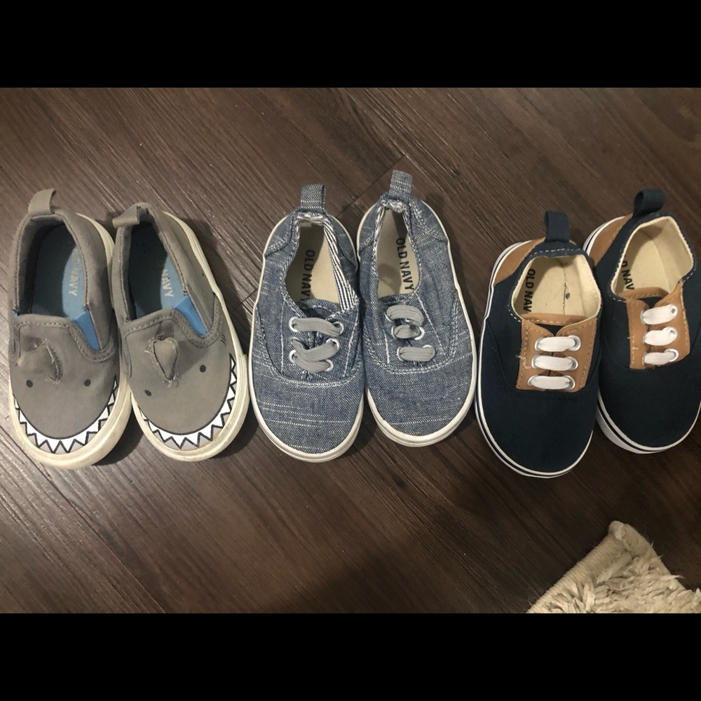 Old navy shoe bundle
